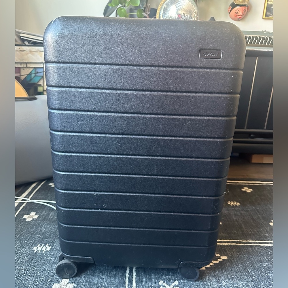 Away Bigger Carry-on